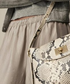 Wanderwest.shopdf0c337b25 2